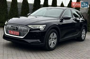 Позашляховик / Кросовер Audi e-tron 2020 в Вінниці