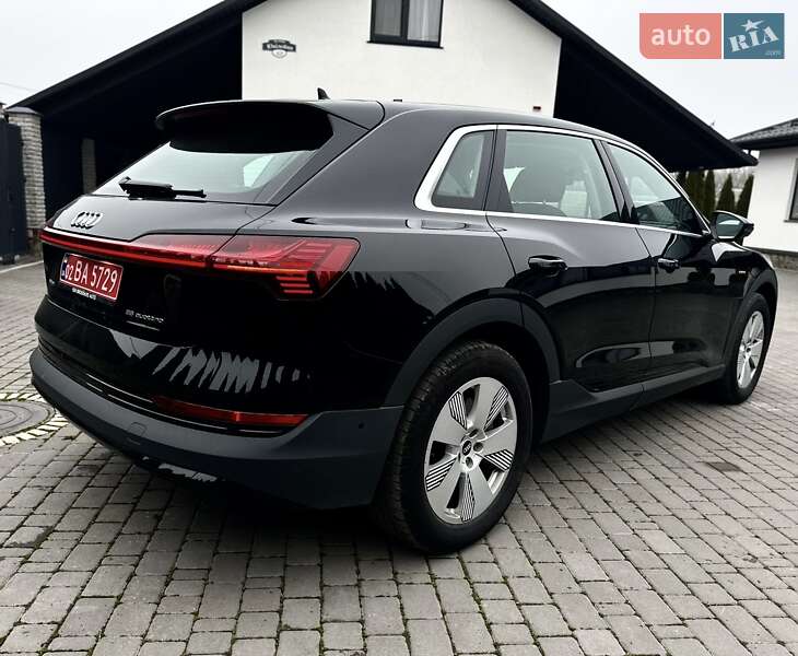 Внедорожник / Кроссовер Audi e-tron 2020 в Виннице фото 7 Внедорожник / Кроссовер Audi e-tron 2020 в Виннице