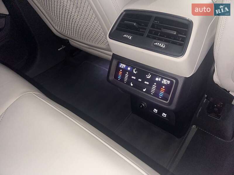 Внедорожник / Кроссовер Audi e-tron 2020 в Львове фото 32 Внедорожник / Кроссовер Audi e-tron 2020 в Львове