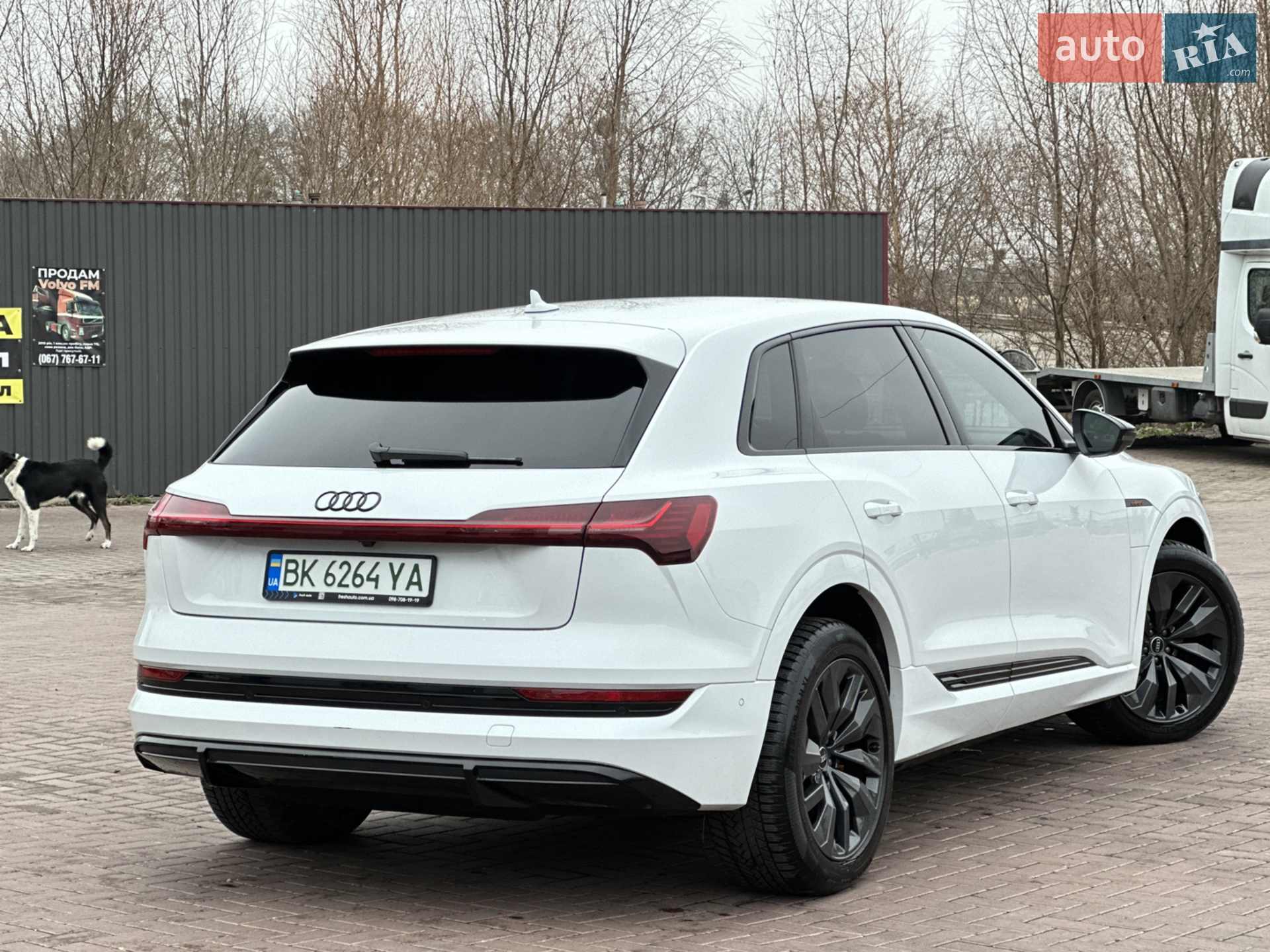 2022 Audi e-tron - мініатюра 4