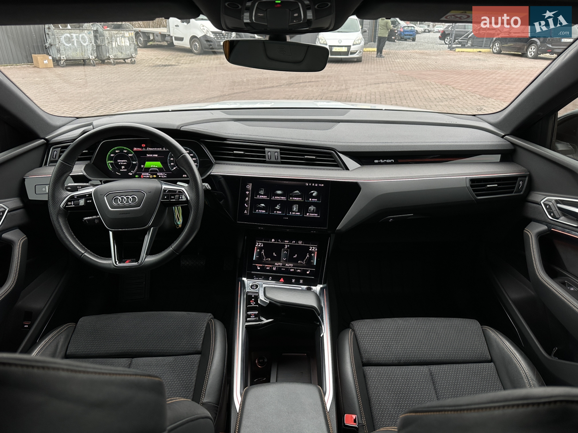 2022 Audi e-tron - мініатюра 11