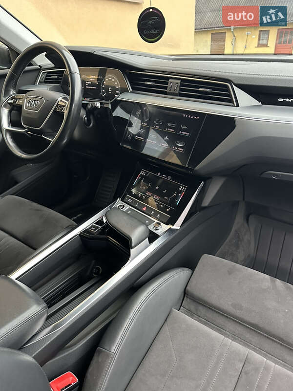 Внедорожник / Кроссовер Audi e-tron 2020 в Ковеле фото 38 Внедорожник / Кроссовер Audi e-tron 2020 в Ковеле