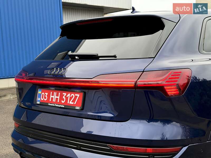 Внедорожник / Кроссовер Audi e-tron 2022 в Ковеле