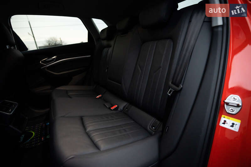 Внедорожник / Кроссовер Audi e-tron 2022 в Луцке фото 69 Внедорожник / Кроссовер Audi e-tron 2022 в Луцке