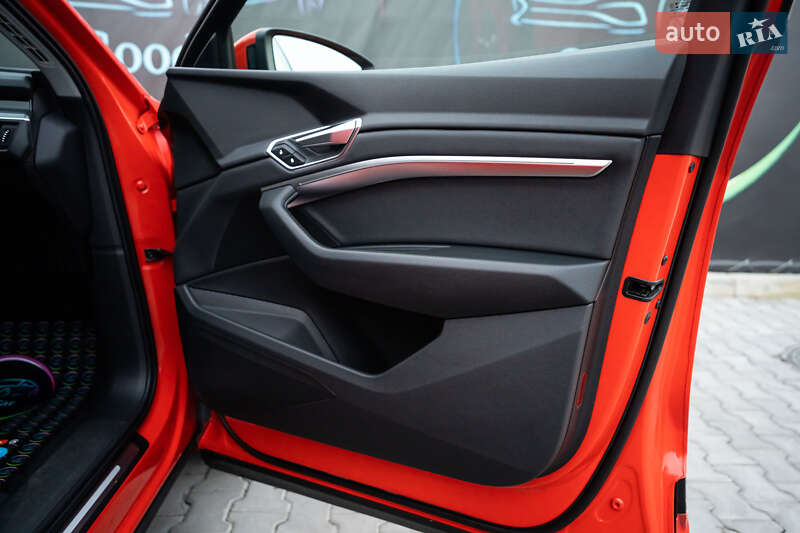 Внедорожник / Кроссовер Audi e-tron 2022 в Луцке фото 74 Внедорожник / Кроссовер Audi e-tron 2022 в Луцке
