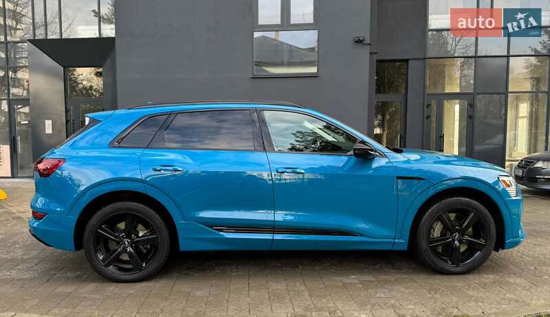 Внедорожник / Кроссовер Audi e-tron 2019 в Львове фото 8 Внедорожник / Кроссовер Audi e-tron 2019 в Львове