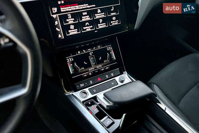 Внедорожник / Кроссовер Audi e-tron 2022 в Киеве фото 14 Внедорожник / Кроссовер Audi e-tron 2022 в Киеве