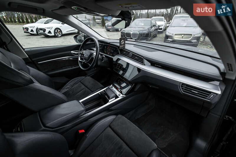 Внедорожник / Кроссовер Audi e-tron 2021 в Львове