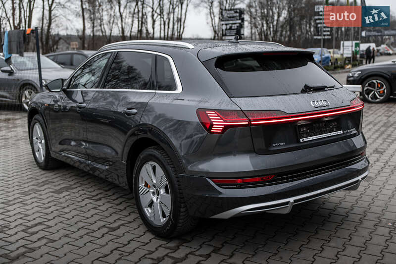 Внедорожник / Кроссовер Audi e-tron 2021 в Львове