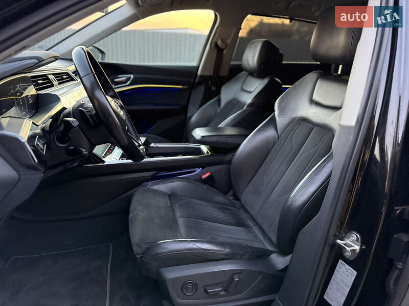 Внедорожник / Кроссовер Audi e-tron 2020 в Ужгороде фото 37 Внедорожник / Кроссовер Audi e-tron 2020 в Ужгороде