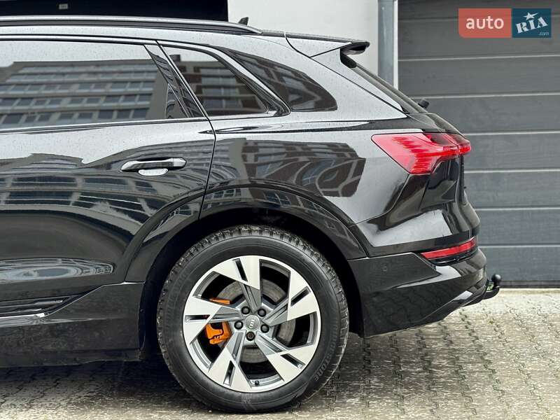 Внедорожник / Кроссовер Audi e-tron 2020 в Тернополе фото 28 Внедорожник / Кроссовер Audi e-tron 2020 в Тернополе
