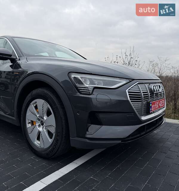 Внедорожник / Кроссовер Audi e-tron 2020 в Ровно