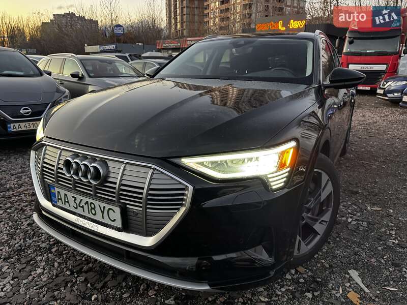 Внедорожник / Кроссовер Audi e-tron 2021 в Киеве фото 2 Внедорожник / Кроссовер Audi e-tron 2021 в Киеве