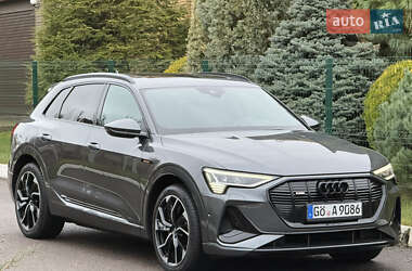 Позашляховик / Кросовер Audi e-tron 2022 в Рівному