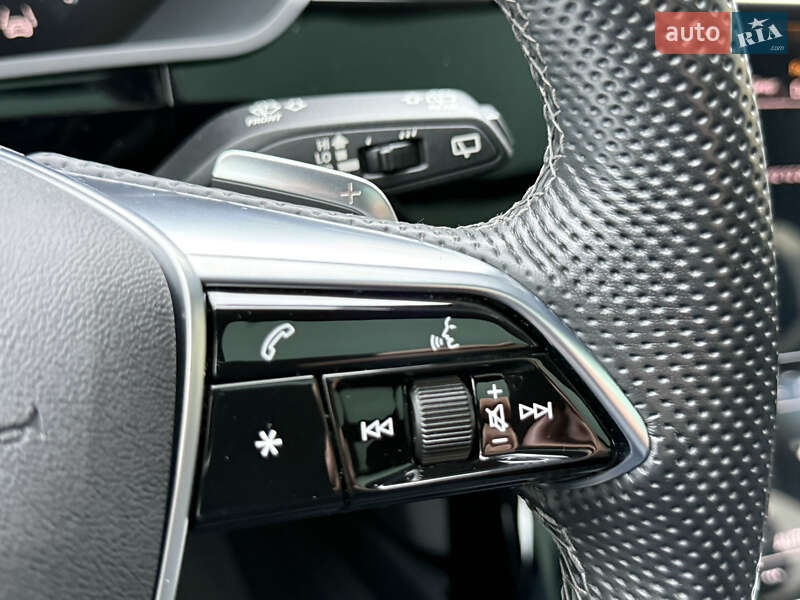 Внедорожник / Кроссовер Audi e-tron 2022 в Ровно