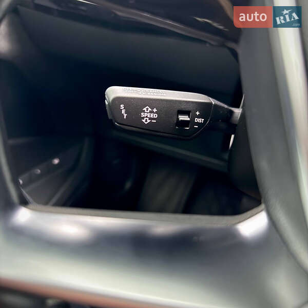 Внедорожник / Кроссовер Audi e-tron 2019 в Киеве фото 35 Внедорожник / Кроссовер Audi e-tron 2019 в Киеве