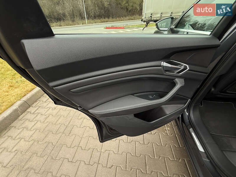 Внедорожник / Кроссовер Audi e-tron 2021 в Тернополе фото 19 Внедорожник / Кроссовер Audi e-tron 2021 в Тернополе