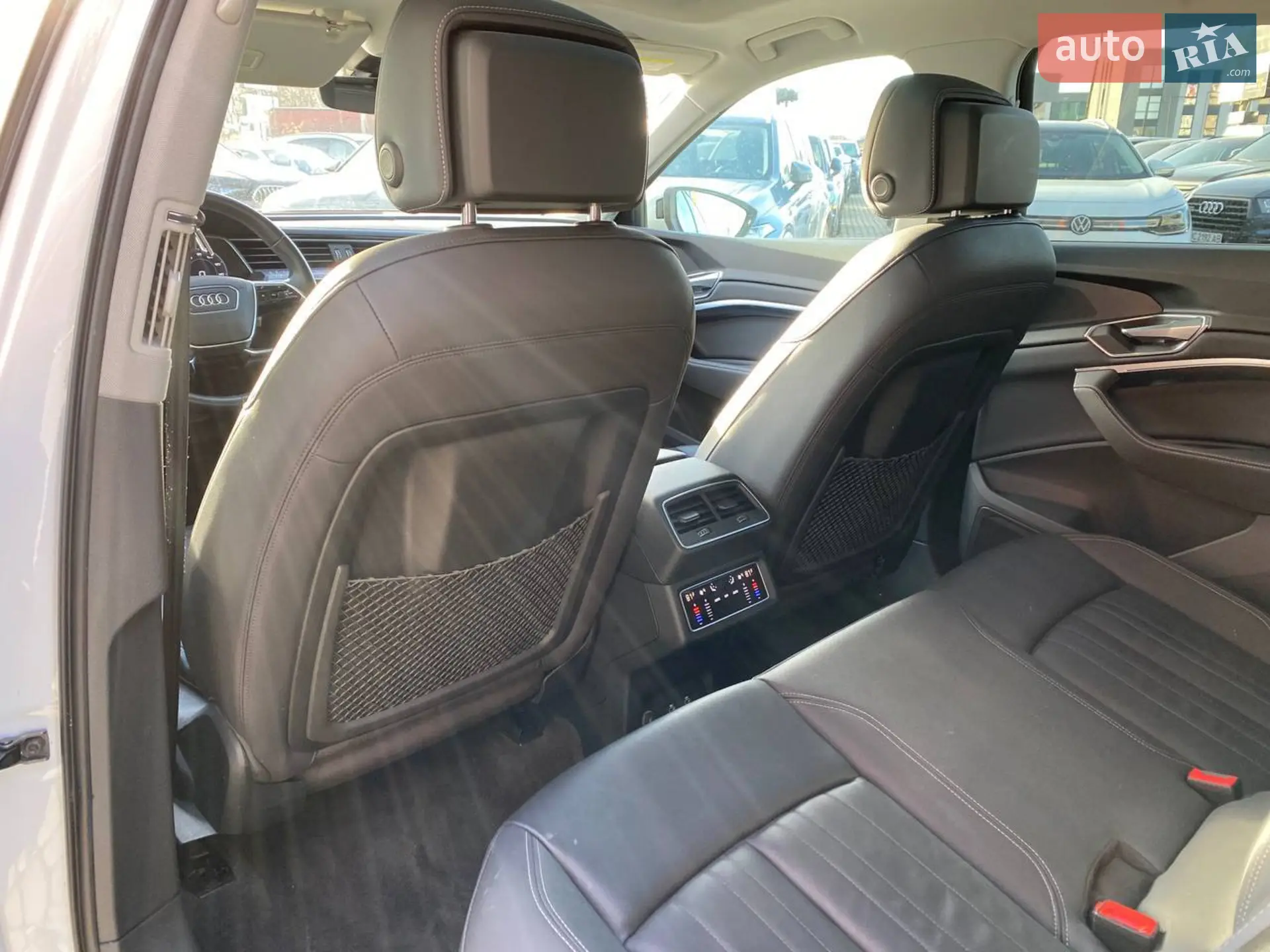 2021 Audi e-tron - мініатюра 22