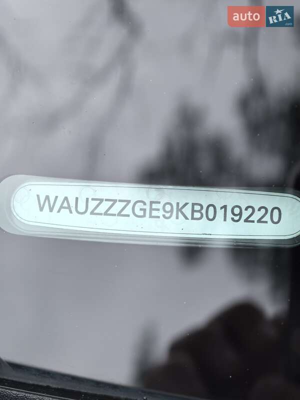 Внедорожник / Кроссовер Audi e-tron 2019 в Киеве