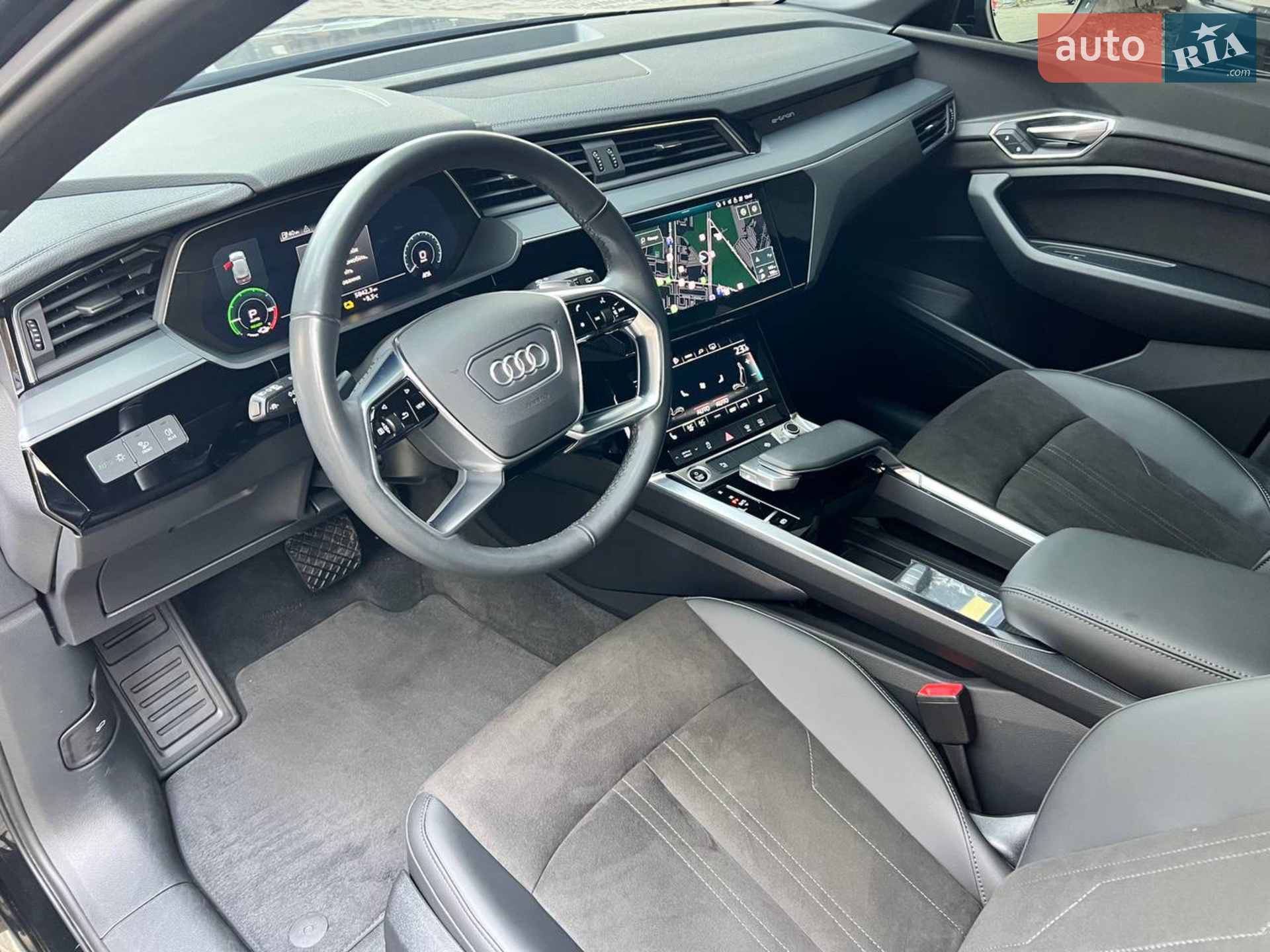 2022 Audi e-tron - мініатюра 20