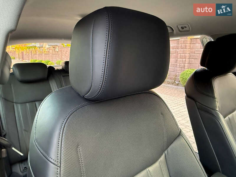 Внедорожник / Кроссовер Audi e-tron 2020 в Ровно