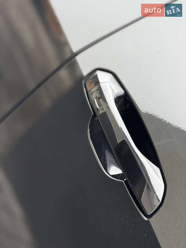 Внедорожник / Кроссовер Audi e-tron 2019 в Дрогобыче