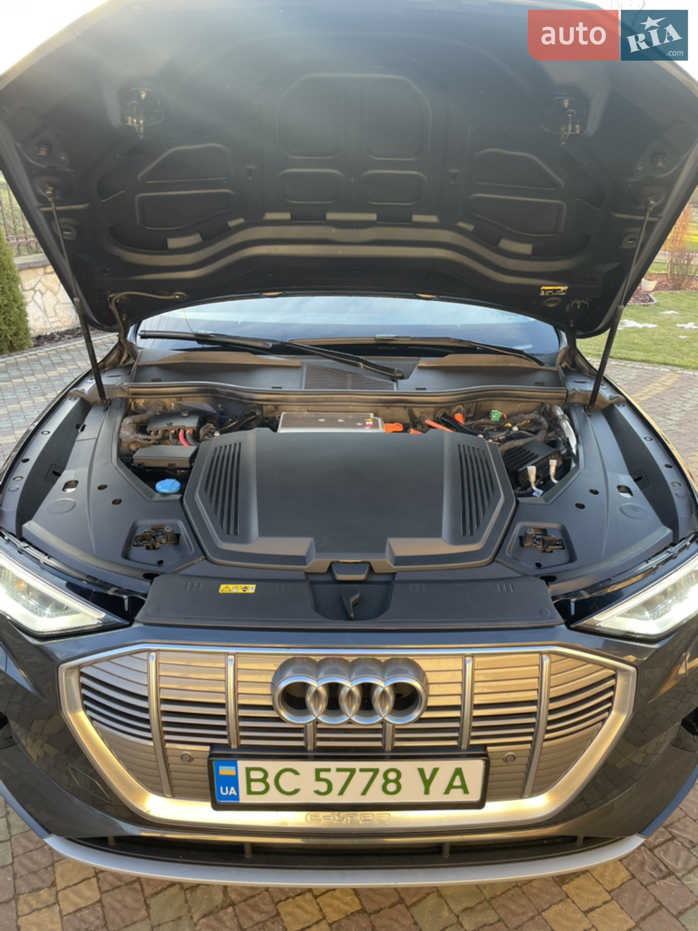 2020 Audi e-tron - мініатюра 52