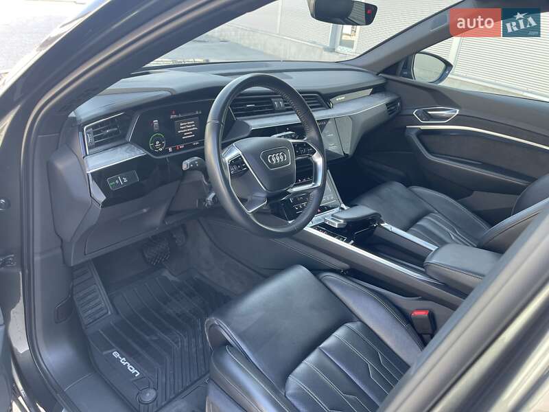 Внедорожник / Кроссовер Audi e-tron 2019 в Ивано-Франковске