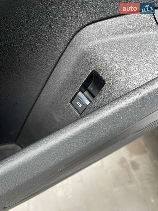 Внедорожник / Кроссовер Audi e-tron 2021 в Львове