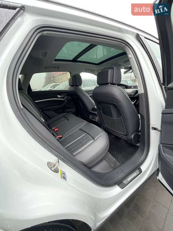 Внедорожник / Кроссовер Audi e-tron 2021 в Львове