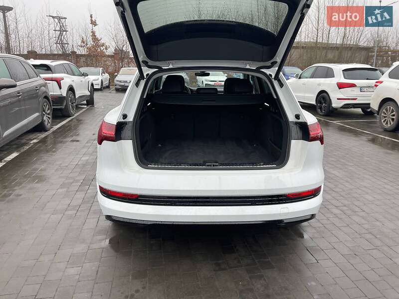 Внедорожник / Кроссовер Audi e-tron 2021 в Львове