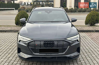 Позашляховик / Кросовер Audi e-tron 2019 в Мукачевому