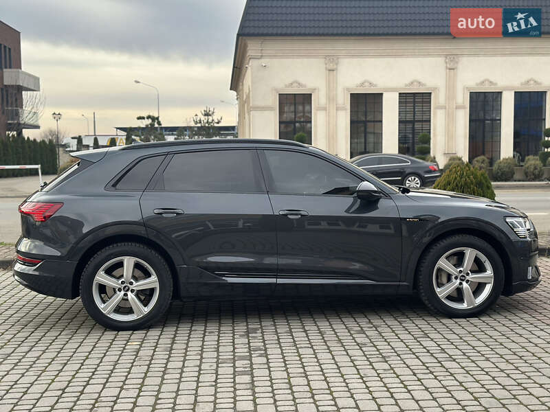 Внедорожник / Кроссовер Audi e-tron 2019 в Мукачево фото 5 Внедорожник / Кроссовер Audi e-tron 2019 в Мукачево