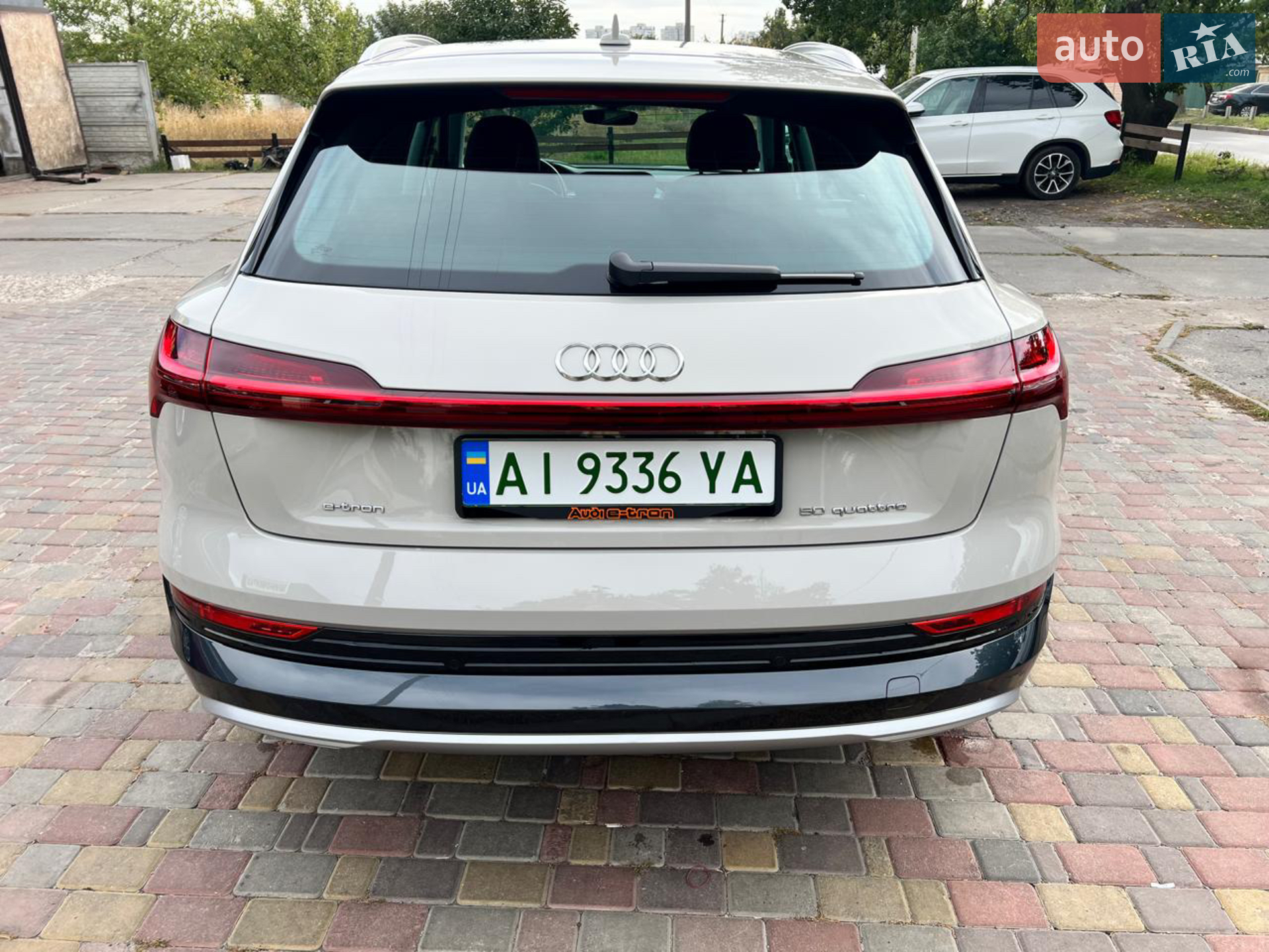 2020 Audi e-tron - мініатюра 11