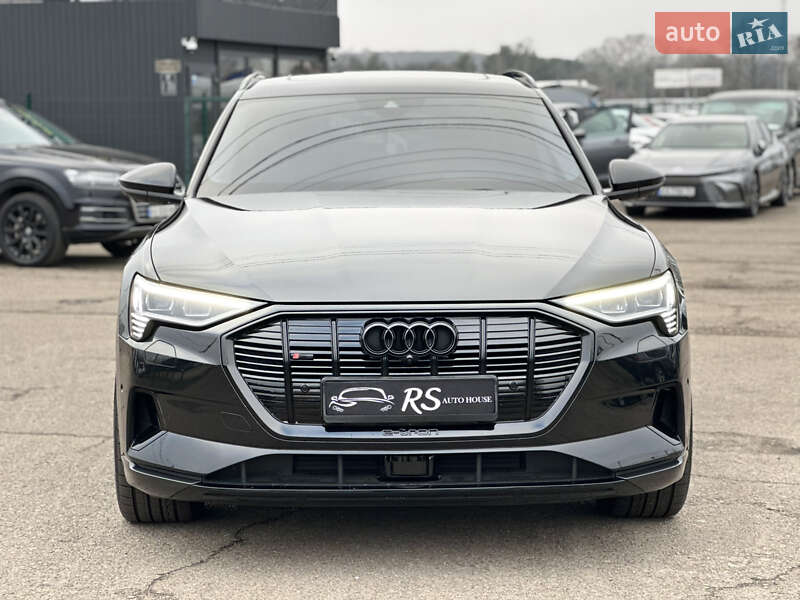 Внедорожник / Кроссовер Audi e-tron 2019 в Киеве