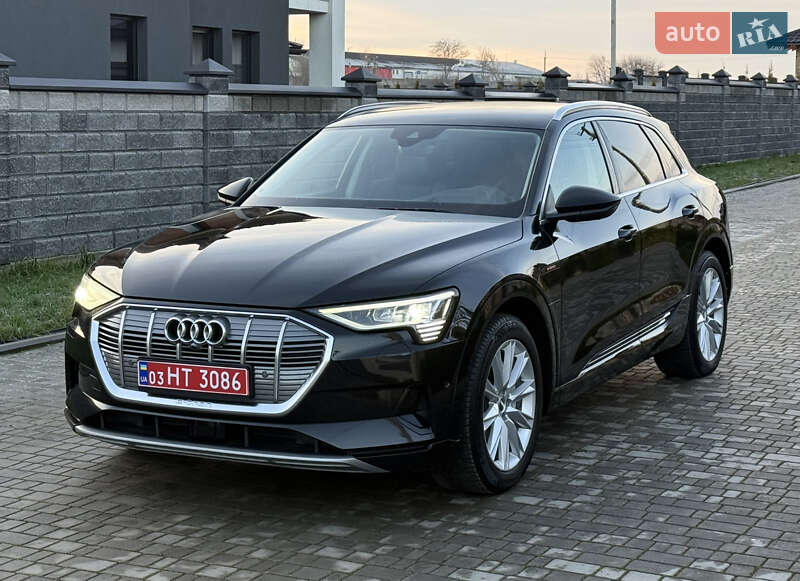 Внедорожник / Кроссовер Audi e-tron 2019 в Ровно