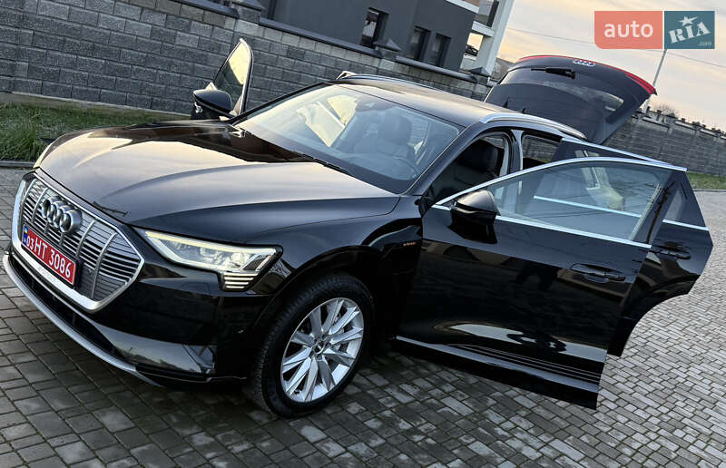 Внедорожник / Кроссовер Audi e-tron 2019 в Ровно