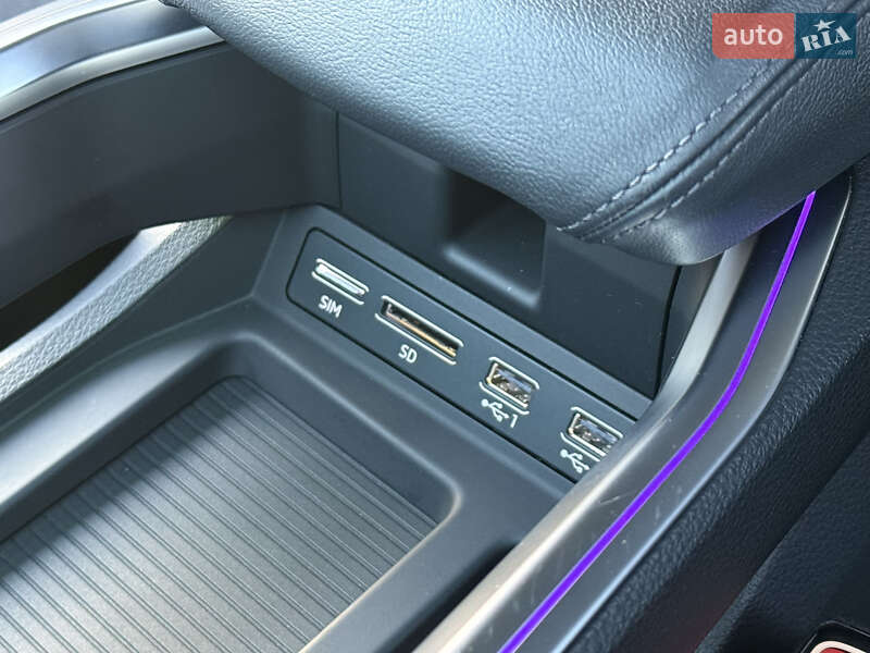 Внедорожник / Кроссовер Audi e-tron 2019 в Ровно