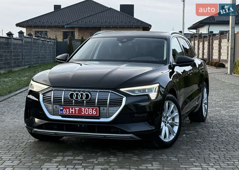 Audi e-tron 2019