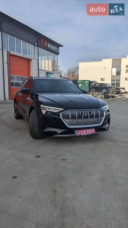 Внедорожник / Кроссовер Audi e-tron 2022 в Львове фото 2 Внедорожник / Кроссовер Audi e-tron 2022 в Львове