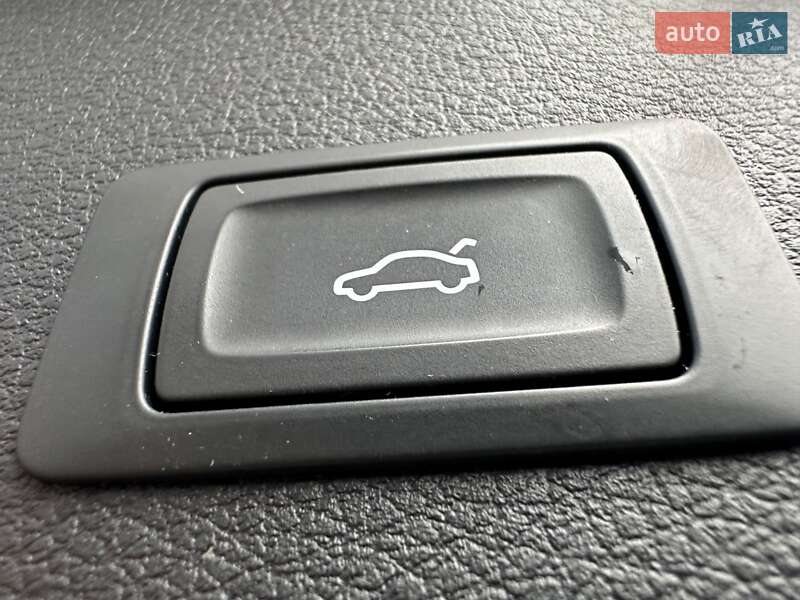 Внедорожник / Кроссовер Audi e-tron 2020 в Черновцах