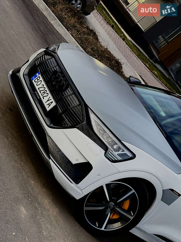 Внедорожник / Кроссовер Audi e-tron 2019 в Тернополе