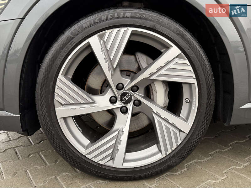 Внедорожник / Кроссовер Audi e-tron 2021 в Мукачево