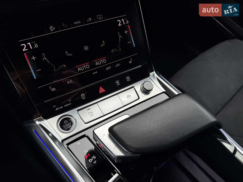 Внедорожник / Кроссовер Audi e-tron 2021 в Мукачево