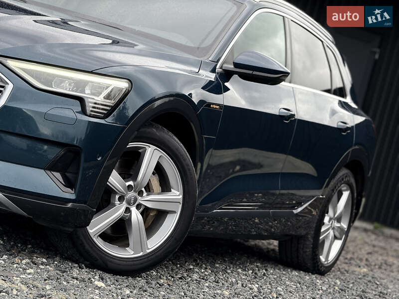 Внедорожник / Кроссовер Audi e-tron 2019 в Дрогобыче