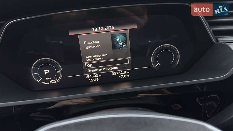 Внедорожник / Кроссовер Audi e-tron 2019 в Сваляве