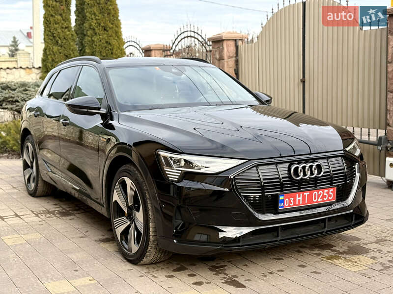 Внедорожник / Кроссовер Audi e-tron 2021 в Тернополе