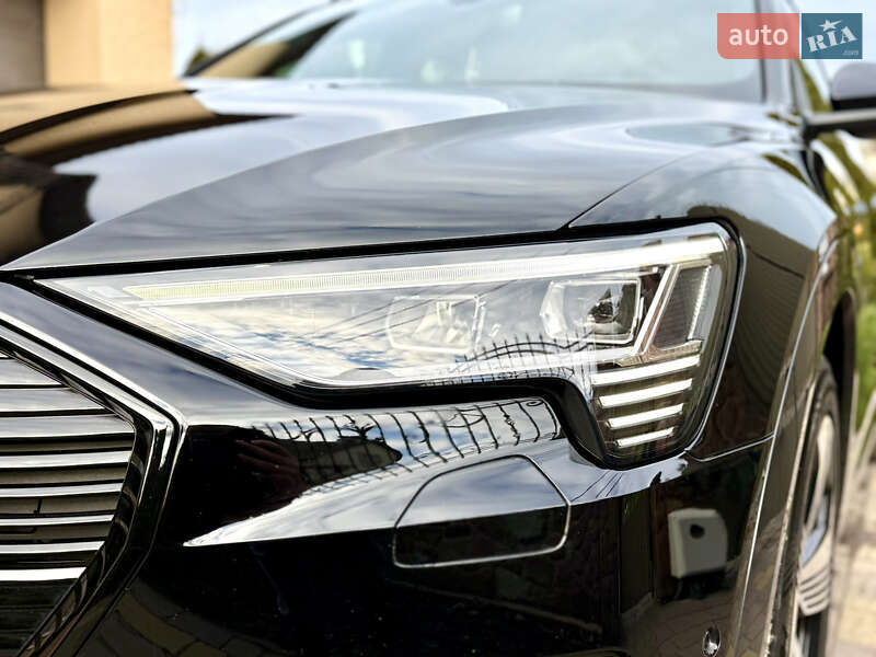 Внедорожник / Кроссовер Audi e-tron 2021 в Тернополе