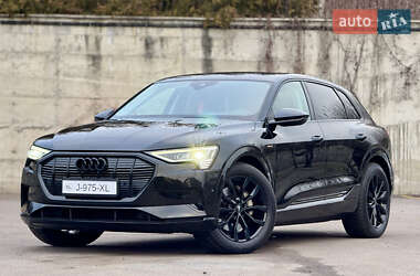 Позашляховик / Кросовер Audi e-tron 2021 в Рівному