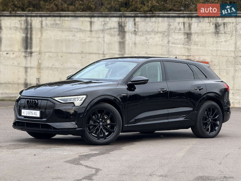 Внедорожник / Кроссовер Audi e-tron 2021 в Ровно фото 12 Внедорожник / Кроссовер Audi e-tron 2021 в Ровно